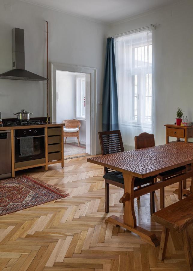 Bright & Spacious Loft With Basilica View 부다페스트 외부 사진