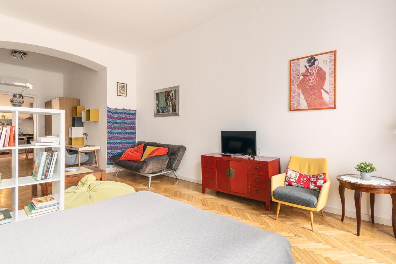 Bright & Spacious Loft With Basilica View 부다페스트 외부 사진