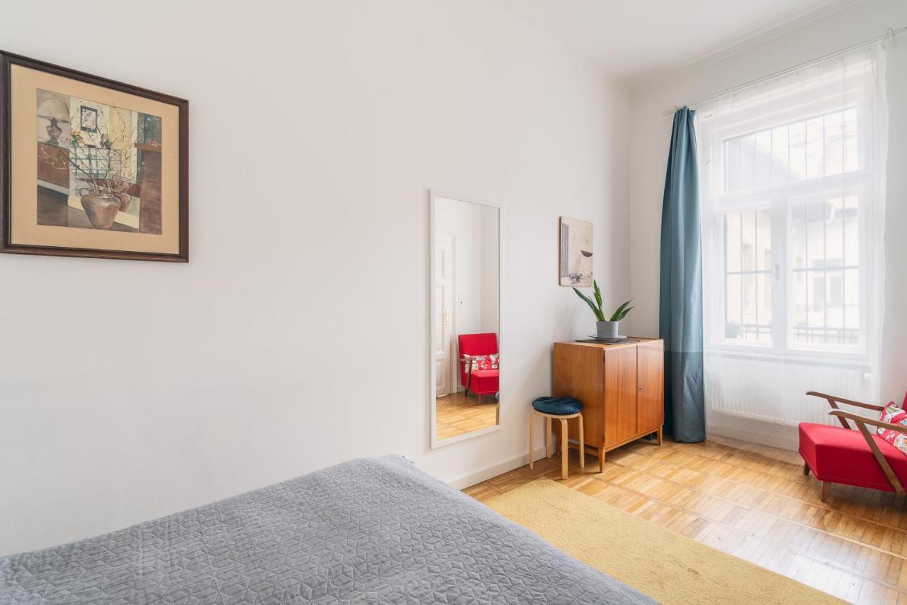 Bright & Spacious Loft With Basilica View 부다페스트 외부 사진