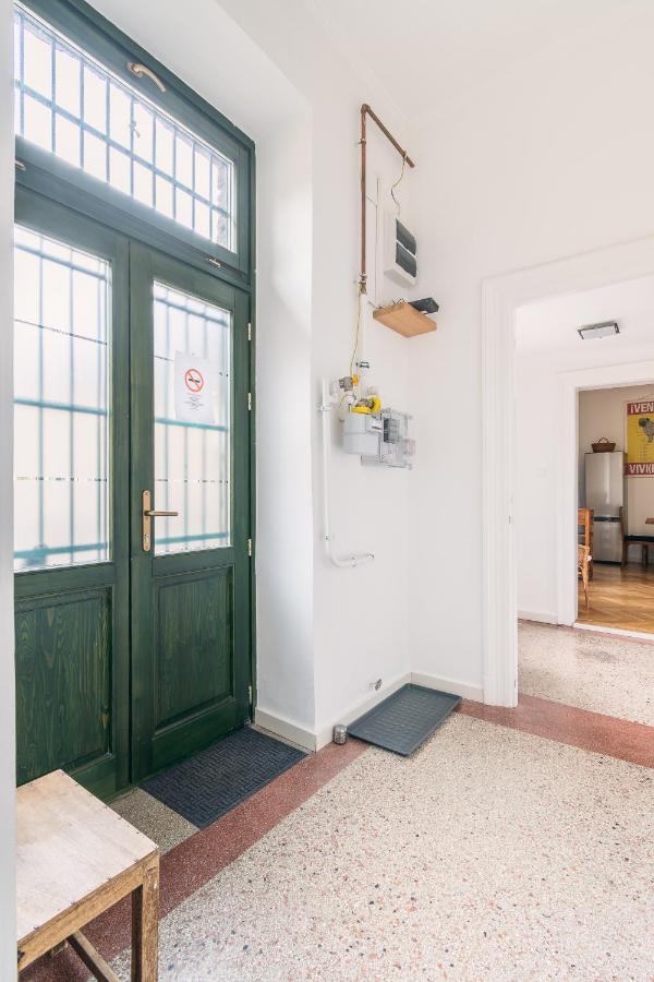 Bright & Spacious Loft With Basilica View 부다페스트 외부 사진